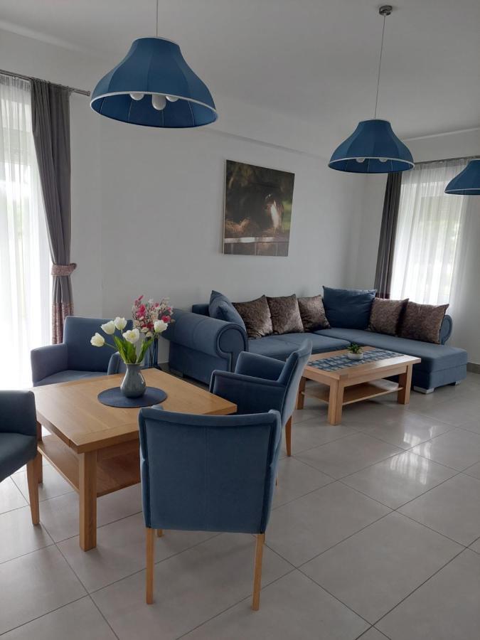 Hédervári Lovas Vendégház Hedervar Exterior foto